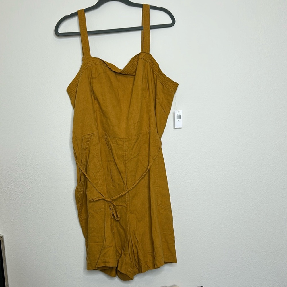 NWT Old Navy - XXL Tall Short Romper - Mustard Color